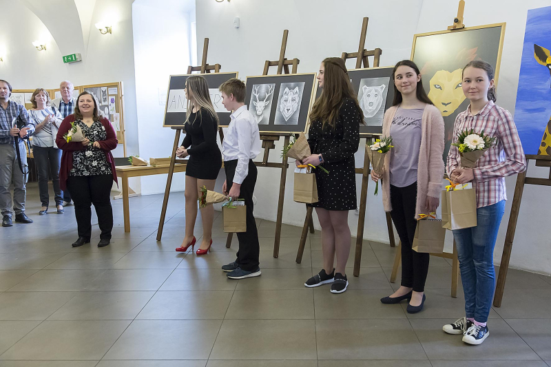 Obhajoby absolventských prací žáků výtvarného oboru 8. 5. 2019 (VO, HO)